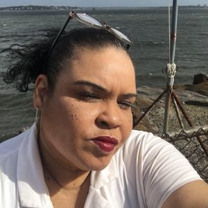 Meet your Posher, Mirna